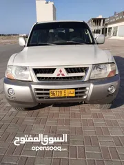  1 Mitsubishi pajero