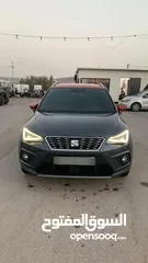  1 ارونا سيات