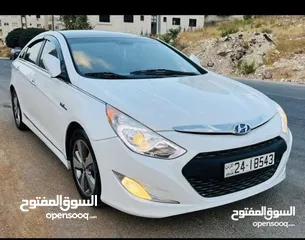  6 هيونداي سوناتا هايبرد أمريكي 2400 cc موديل  2012 فل عدا الفتحة للبيع أو بدل على سيارة كهرباء