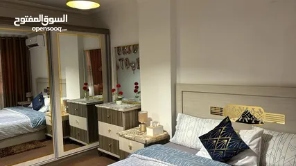  25 شقة سوبر السوبر ديلوكس مفروشة للإيجار للمغتربين