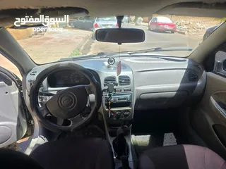  5 كيا ريو 2000 للبيع