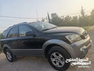  4 كيا سورينتو 2004 للبيع او البدل على سعر اقل