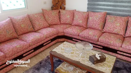  1 مجلس خليجي للبيع نظام تركي إستعمال بسيط نظيف جدآ ع واقع أجمل من صور وخشبه نظيف وجامد
