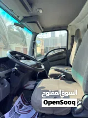  7 Izuzu  NPR Box Cargo Truck (covered Body) 6 wheels  Year-2016.Single owner used Cargo Truck