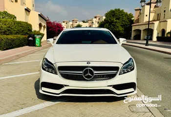  2 GCC•Mercedes CLS500 AMG•full option•free of accident• brand new condition • no fault no error