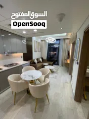  4 شقه متميزه بمسبح خاص بحث الجميع فرضه ذهبيه بجوار اكبر بحيره صناعيه شقه غرفتين وصاله بأقل سعر بكل دبي