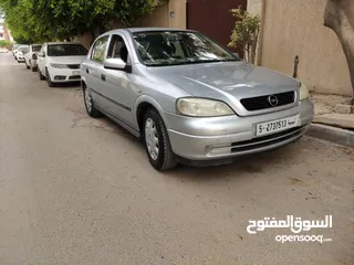 8 Opel astra