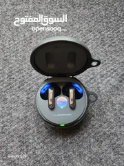 1 سماعة lg  موديل lg fp9  بحاله ممتازه جدا
