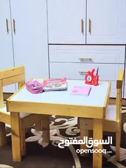  1 طاولة دراسة للاطفال