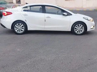  10 كيا3 2015 فل كامل ما عدا الفتحه