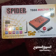  8 رسيفر  2جيجا سبايدر t888 نت 5G  لم يستخدم الا شهرين اشتراكات سنه كامله مع رموت عدد 2