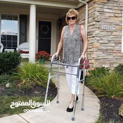  2 ووكر طبي لكبار السن يعمل على تحسين التوازن والثبات أثناء المشي  ووكر للمساعدة على المشي للمرضى وكبار