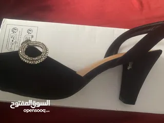  2 هيلز اسود من شي ان جديد مناسب للحفلات والسهرات