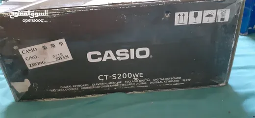 2 Casio Casiotone CT-S200WE