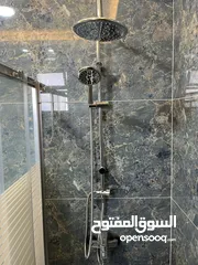  27 شقة طابق اخير مع روف/ مساحة 205م/ شفا بدران/ ترس واسع و مطل على شارعين/ صرف صحي واصل