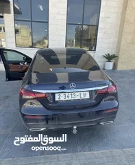  3 Mercedes-Benz E220d