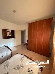  5 شقة مفروشة للإيجار – عين مصباح (موقع استراتيجي قرب بنك فلسطين المركزي)