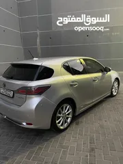  4 لكزس ct200
