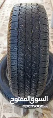  7 كوشوك دنلوب 235/70/16 بحاله جيده