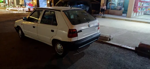  4 شكودا فليسيا موديل 1998 للبيع