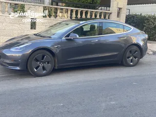  3 تسلا Model 3 للبيع 2020