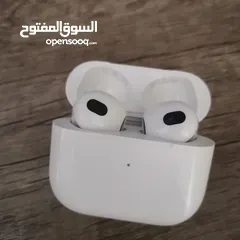  5 AirPods 3rd Generation  5 months  used سماعات ايربود كفالة فعّالة لمدة 7  شهور