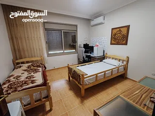  6 شقة دور ثاني البيادر من المالك او بدل مناسب