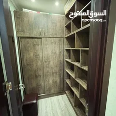  1 عرض رقم 17 شقة في منطقة ديدي ديغومي  شارع asmati street كم دقيقة عن الجود ويل الشقة غرفتين نوم وصالو