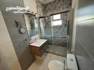 2 شقة مفروشة فاخرة للايجار في الشميساني