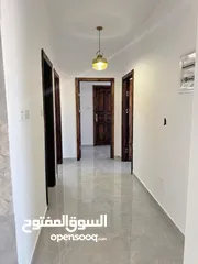  6 شقه للايجار