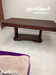  2 طاولة خشب للبيع