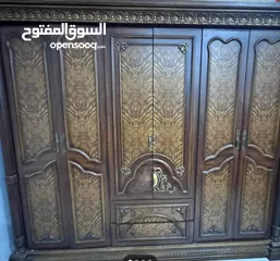  8 cupboard good condition