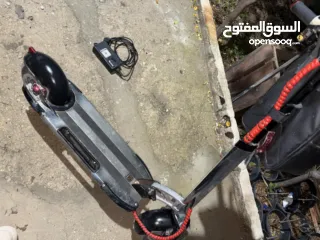  7 سكوتر كهربائي اينوكيم