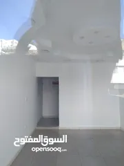  2 محلات للايجار