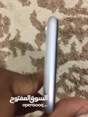  4 ايفون  نضيف وأيد