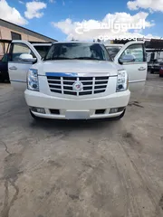  7 كاش أو اقساط من المالك كاديلاك اسكاليد 2011 VIP PLATINUM XL مميزه جدا 6.2cc