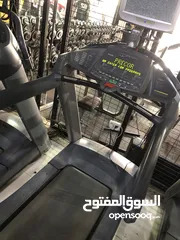  2 اجهزه لياقه بدنيه شركة بريكور الامريكيه  جهاز مشي و جهاز الييتكل بسكليت واقف