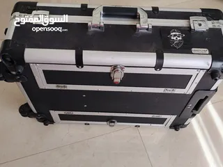  3 شنتة كوافير متنقلة من الكويت