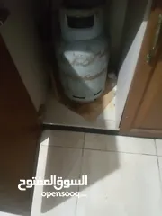  1 جرة غاز مليانه معبأة فل