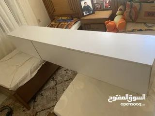  4 خزانه تعليق تلفزيون جديده