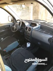  2 بيجو بارتنر 2008