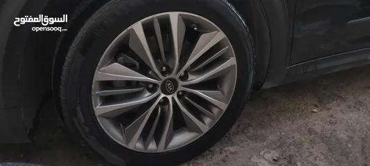  5 جنط 17 مع كوشوك أو بدون بحال الوكاله خالي من اي عيوب
