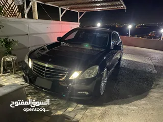  2 مرسيدس E200