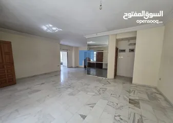  11 شقة أرضية مميزة للبيع في الصويفية  - خلف أماسي 200م مع حديقة وترسات 200م