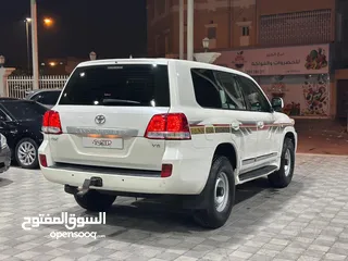  4 Land Cruiser GX V6