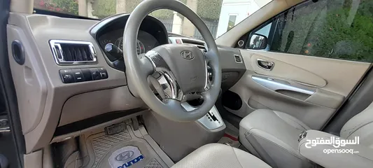  9 هونداي توسان بحاله ممتازه