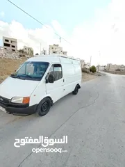  1 فان باص فورد اوتوسان.. واسع. ديزل