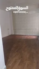  7 شقة مميزة أرضي مع حديقة