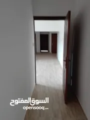 11 للبيع عمارة سكنية مكونة من عدة طوابق في منطقة ماركا الجنوبية