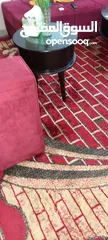  2 كنب كورنر صالون مخمل خمري وسجاده وطرابزتين وطاولة ويط وطاولة شاشه
